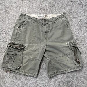 Aeropostale Olive Cargo Shorts with Sturdy Cotton and Knee-Length Fit